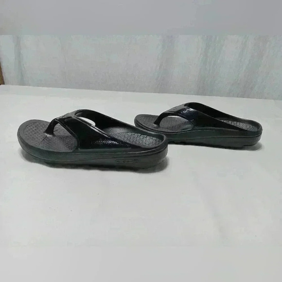 Spenco  flip flops. Ladies size 7 - Picture 9 of 9